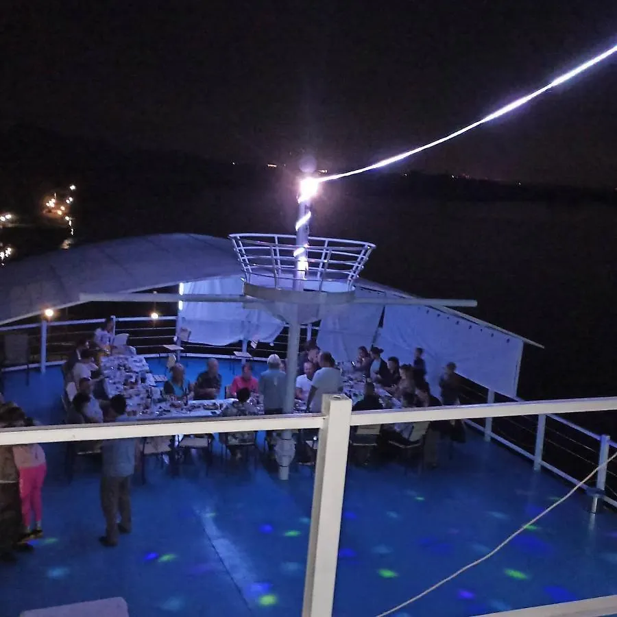 Hotel Galeon Kiew Ukraine
